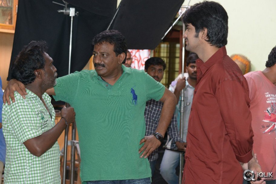 Dikkulu Choodaku Ramayya